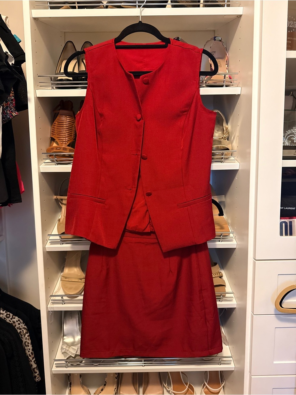 Red Two-Piece Sleeveless Suit Set - Classic Tailored Vest & Skort